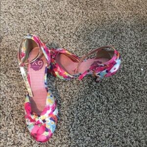 Pink shoes- perfect for dancing